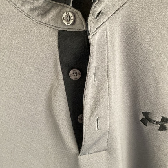Excellent Condition! Under Armour Dark Gray Button Polo- Small - Picture 4 of 9